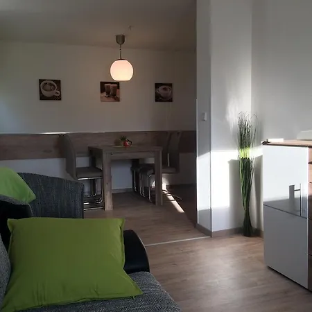 Daire Ferienwohnungsvermietung Leitel *